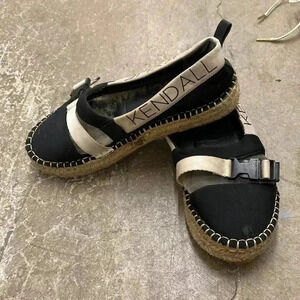 Kendall &  Kylie espadrilles